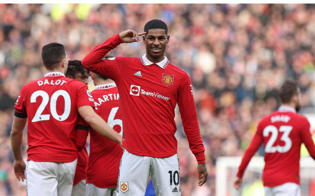 队进行一场 队进行一场